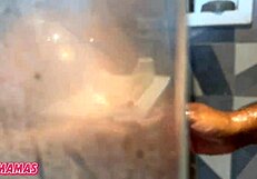 gostosa milf's curvy ass rides thick cock cowgirling to doggystyle pounding in homemade closeup