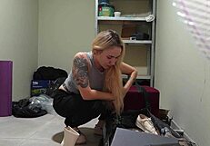 Muscular bodybuilder fucks fat assed married blonde neighbor bent over basement rough cowgirl