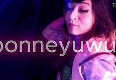 bonneyuwu shakes her tight argentine teen ass in sexy twerk dance