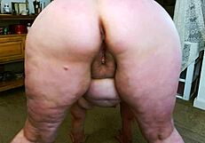 shaking my huge juicy ass cheeks for you jordan