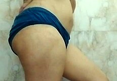 hey big boobs girlfriend, finger that pussy in bathroom?