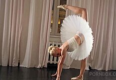 Fucked flexible ballerina's tight pussy and ass at concert quickie