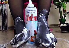 Brunette Italian In Pantyhose Nylon Heels Gives Messy Footjob Cream Foot Fetish