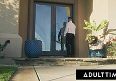 Whoa big titty Lexi Luna gets her feet worshipped then RAW fucked by huge cock stud Nathan Bronson 😍💦