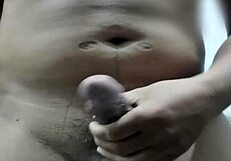 arab hijab girl cums three times during hot video call sex