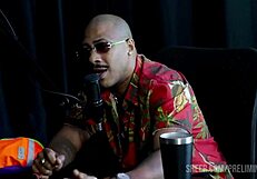 Watch Nego Catra's Best Moments Teasing Bia Hot Julia Fontanelli Sheer Red Lingerie!