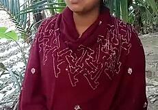 bengali village bhabhi seduces ranch lover in hot indian sex