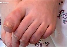 imagine tasting my goddess feet and those fresh toenail clippings