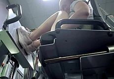 Wanna squirt extreme in gym with me right now?