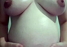 Hey wanna see pregnant wife get creamed during massage?