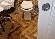 arrapato!! horny italian dude nude in t-shirt jerks spied by hot stepsis voyeur!!