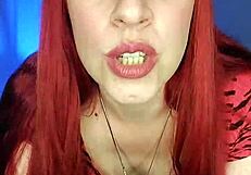 Madrastra gauchita consuela con joi y masturbación. Roleplay argentina por malas notas en pov