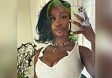 SZA's Sexy Ebony Jerk Off Contest Tribute