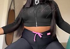 uma gata preta na telinha nessa sexta 13 versao safada no vip