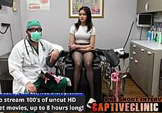 Peek behind the scenes as ruby foxxx gets fingered and toyed in latex