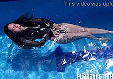 Jessica Bunny's petite latina body wet underwater in pool pussy tease