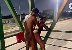 esposa spreads legs for two strangers on via dutra passarela walkway