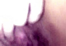 Me masturbando com dildo gemendo alto vem me comer agora