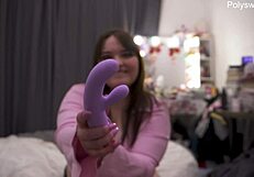 wanna watch this curvy bbw vibrate her fat pussy solo till squirt?