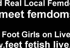 i cant resist her danglin feet theyre too temptin to ignore!!
