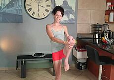 desperate enough to piss tight yoga pants mid-stretch workout?