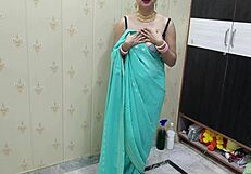 Jiju Destroys Tight Pakistani Saali Chut Doggy Style in Hindi Audio Sex
