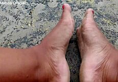 wanna see dirty wet barefoot soles fetish on the street?