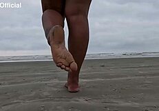 wanna see dirty wet barefoot soles fetish on the street?