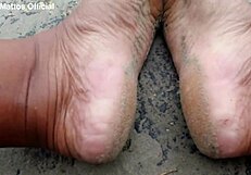 wanna see dirty wet barefoot soles fetish on the street?