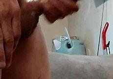 isn't it selfish not sharing that sloppy wife bj on her knees with us all 😍💦