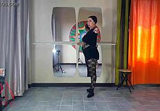 wanna spank that ballerina ass? teacher regina noir punishes her mouth pussy in class domination