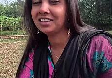 Bengali bhabi indulges in steamy romantic ranch sex with sexy indian lover
