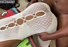 Homemade HD Girlfriend Takes Big Black Cock Doggystyle Missionary Moaning to Orgasm Quickie