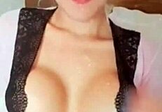 morena rabuda's big pussy lips drip wet from vibrator in motel fuck