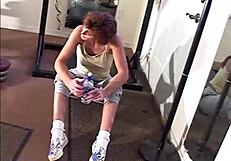 Redhead milf Maria Shadoes petite natural tits gym workout bts photoshoot homemade backstage