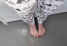 Wetting Panties Pissing Myself Close Up Dirty Homemade Compilation?