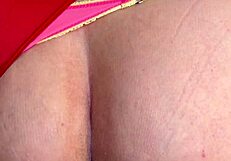 Florsitasilvestre38 breaks her ass wide with toys in lingerie.