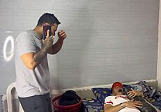 mi compadre esta enfermo... te traje esta enfermera puta pa curarlo