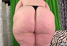 Hot mature plumper asstyn martin bends over shaking big tits and ass for pounding machine!