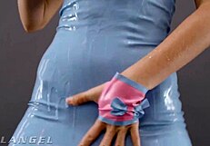 i am riley takes double penetration in award scene