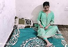 Indian muslim wife finally gets fucked after month long wait on festival