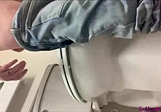 watch my curvy body release hot pee straight from the source