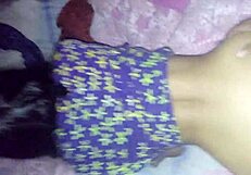 Venezuelan homemade teen shaves pussy for hardcore fun