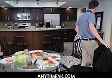 whoa horny freeuse family goes wild after dinner kylie kingston kenna james 🔥🍆💦