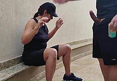 comi essa sapatão gostosa pelada até gozar na cara