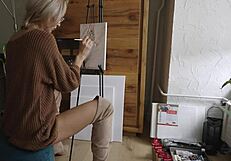 hey blonde babe how's that pussy flower painted today?