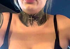 damn gym girl stares make this woman's pussy drip wet down her legs!