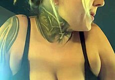 damn gym girl stares make this woman's pussy drip wet down her legs!