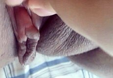 WOW Big Clit Pulsing Tease Homemade Softcore!