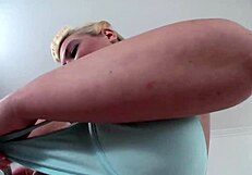 Vanessa strips slow revealing big nipples at her first casting